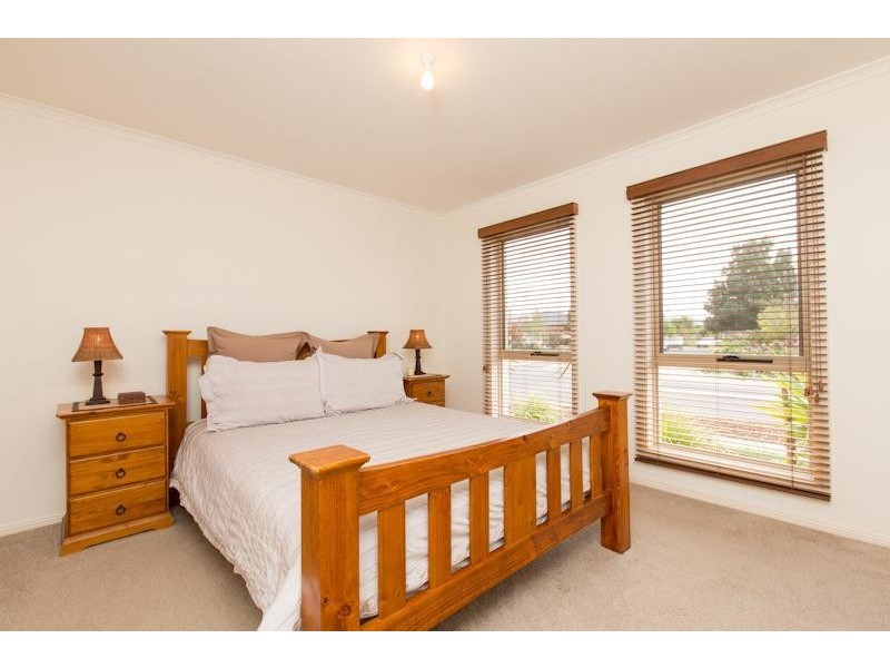 9 Sotiri Court, Mildura VIC 3500