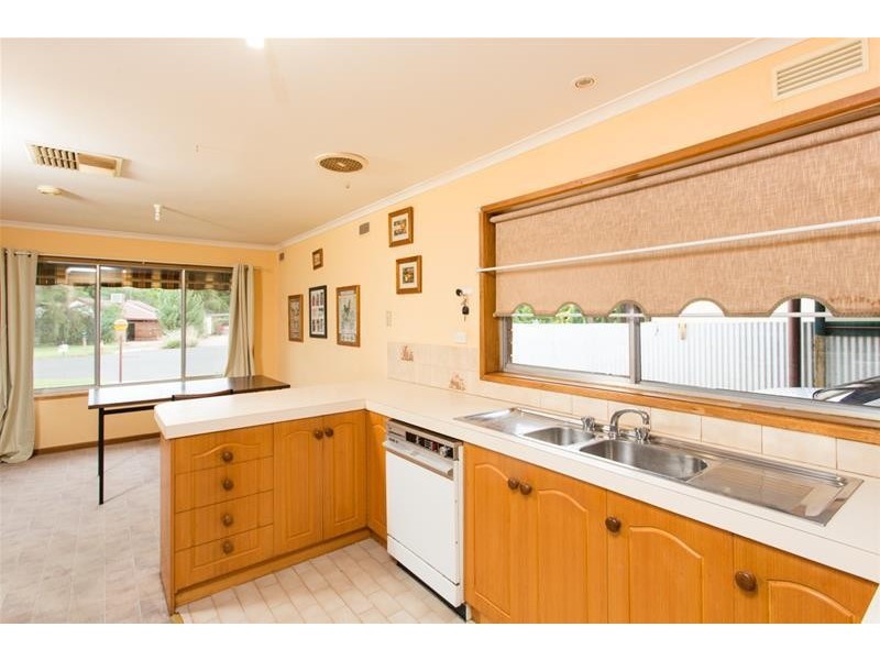 6 Myrtle Court, Irymple VIC 3498