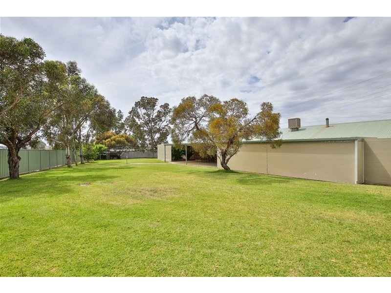 651 Woomera Avenue, Red Cliffs VIC 3496