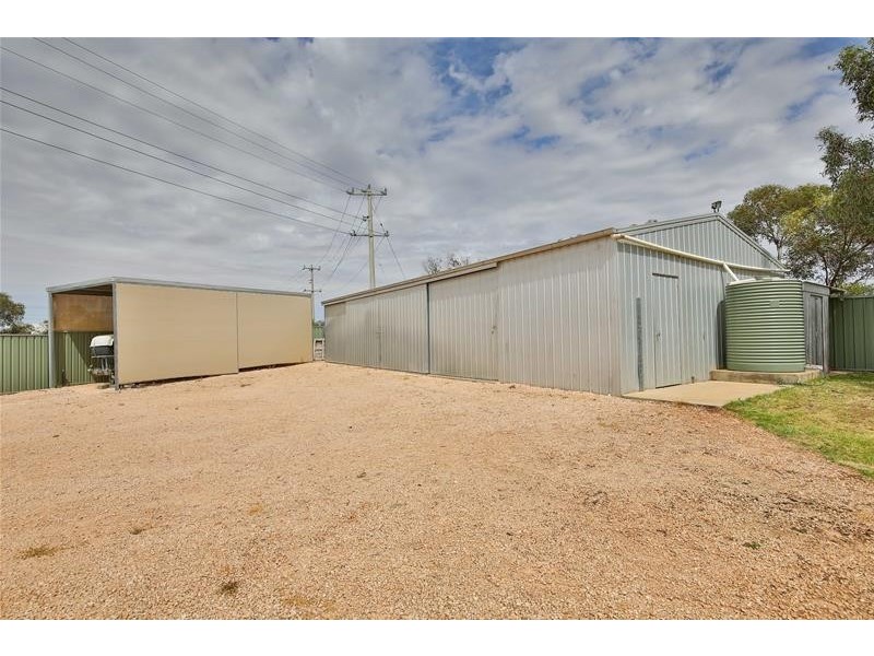651 Woomera Avenue, Red Cliffs VIC 3496