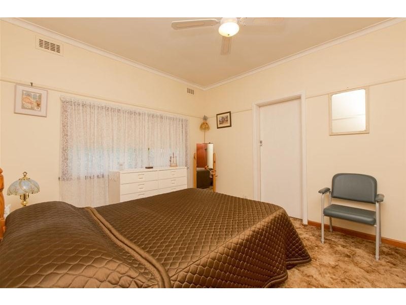 7  Oak Avenue, Mildura VIC 3500