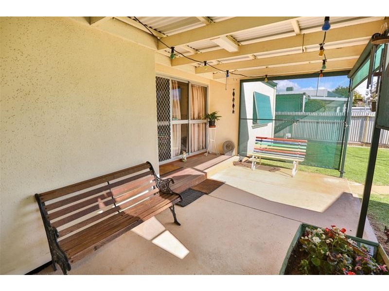 7  Oak Avenue, Mildura VIC 3500