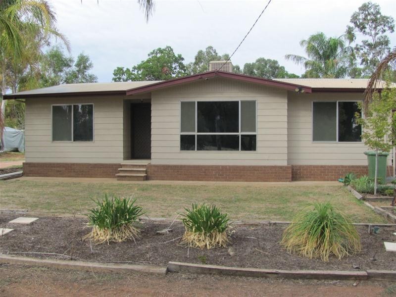 151 Adelaide Street, Gol Gol NSW 2738