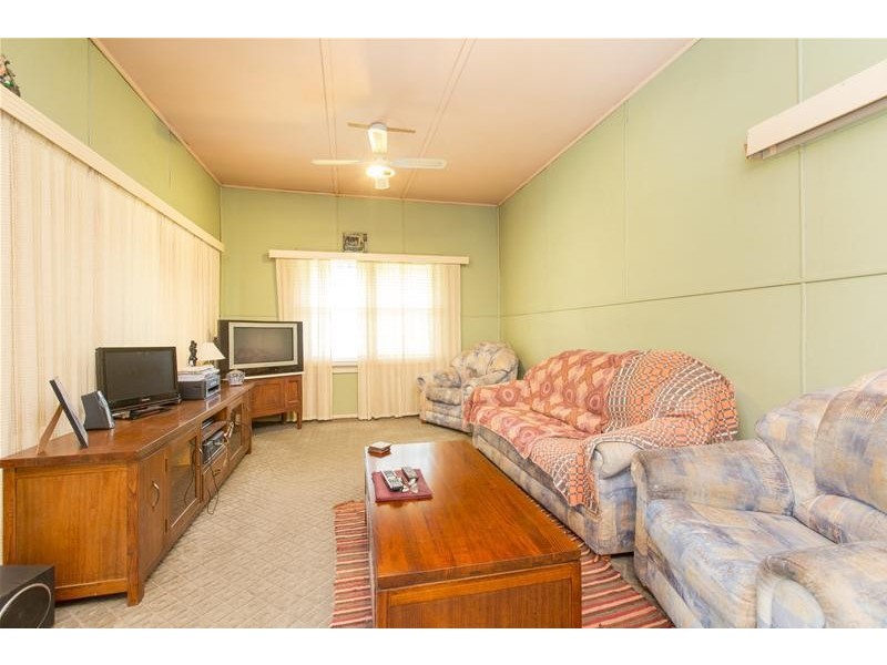 56 Adelaide Street, Gol Gol NSW 2738