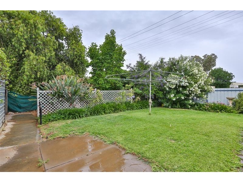 56 Adelaide Street, Gol Gol NSW 2738