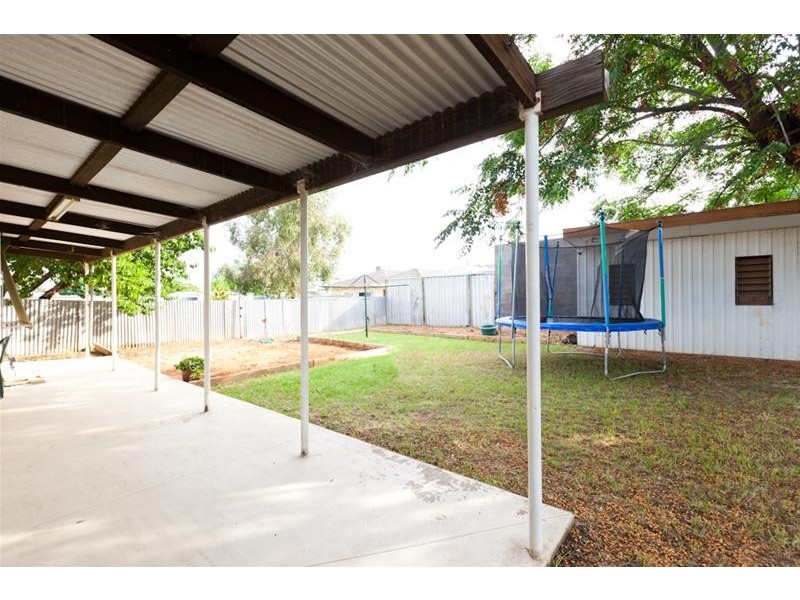 99 Pasadena Grove, Mildura VIC 3500