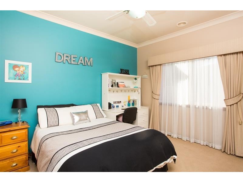 6 Edmund Barton Court, Mildura VIC 3500