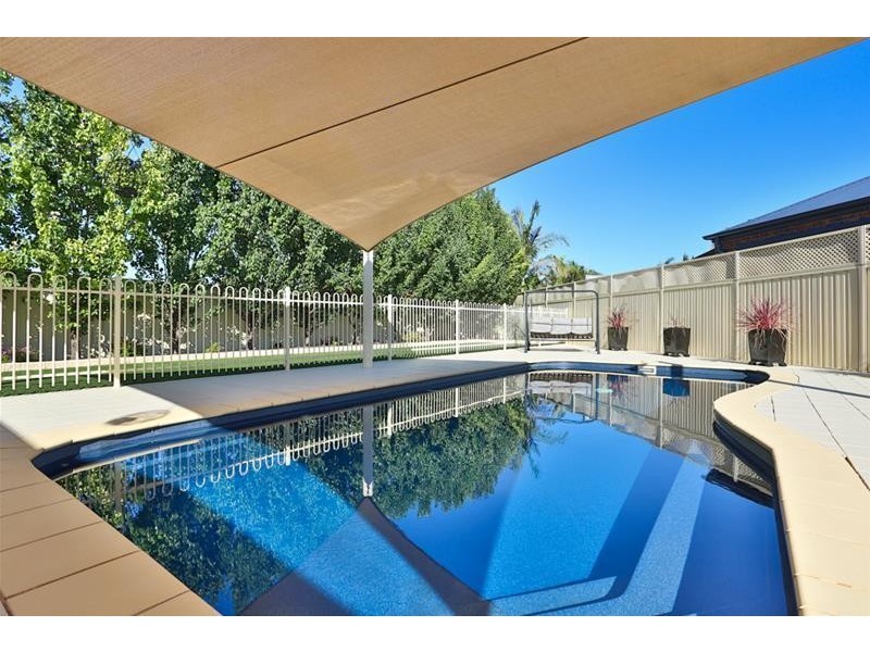 6 Edmund Barton Court, Mildura VIC 3500