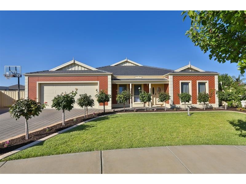 6 Edmund Barton Court, Mildura VIC 3500