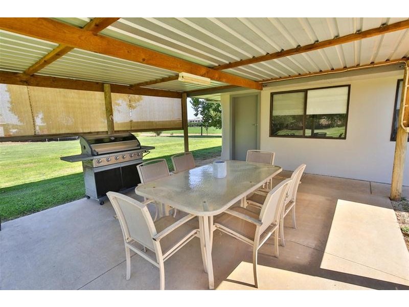 2204 Kulkyne Way, Iraak VIC 3494