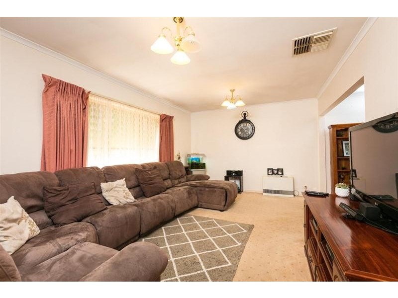 1 Streisand  Court, Mildura VIC 3500