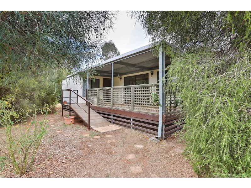 7 Wattle Street, Red Cliffs VIC 3496