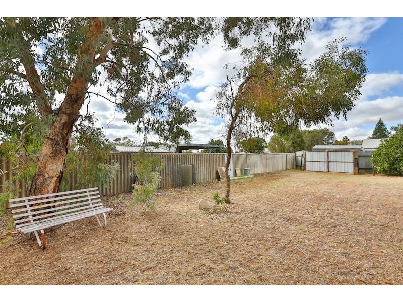 7 Wattle Street, Red Cliffs VIC 3496