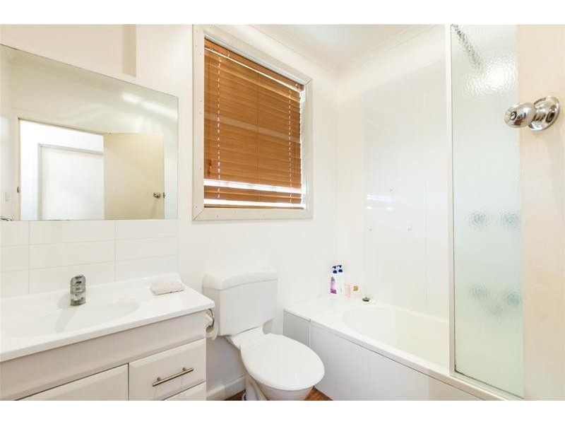 12 Hazel Avenue, Mildura VIC 3500