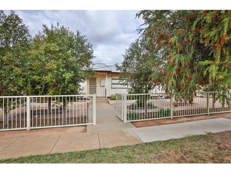 12 Hazel Avenue, Mildura VIC 3500