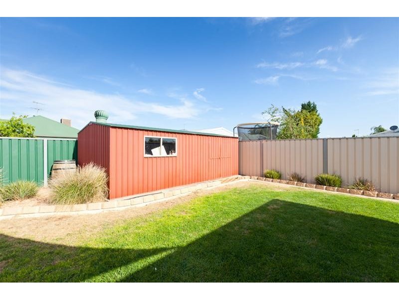 8 James Cook Drive, Mildura VIC 3500