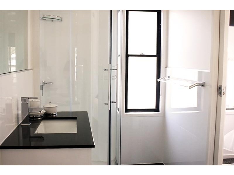 Extreme Houseboats, Mildura VIC 3500