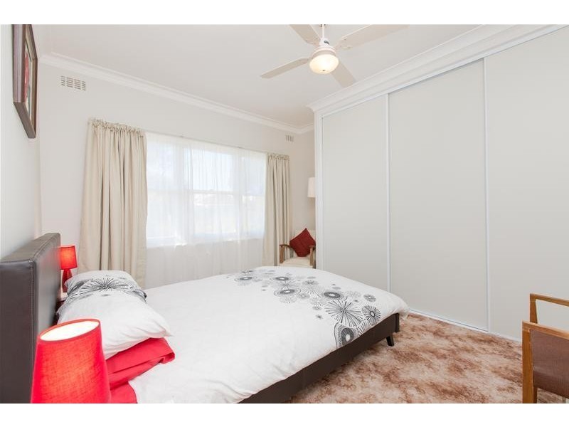 5 Mimosa Avenue, Mildura VIC 3500