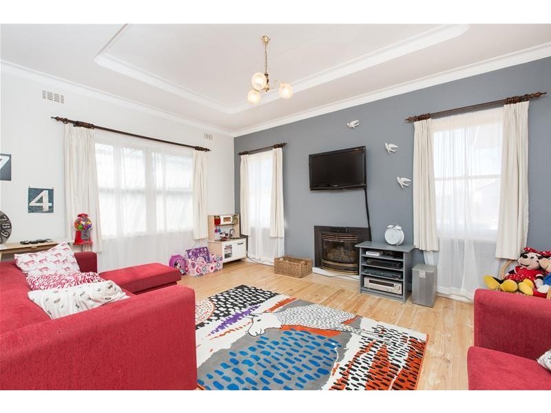 5 Mimosa Avenue, Mildura VIC 3500