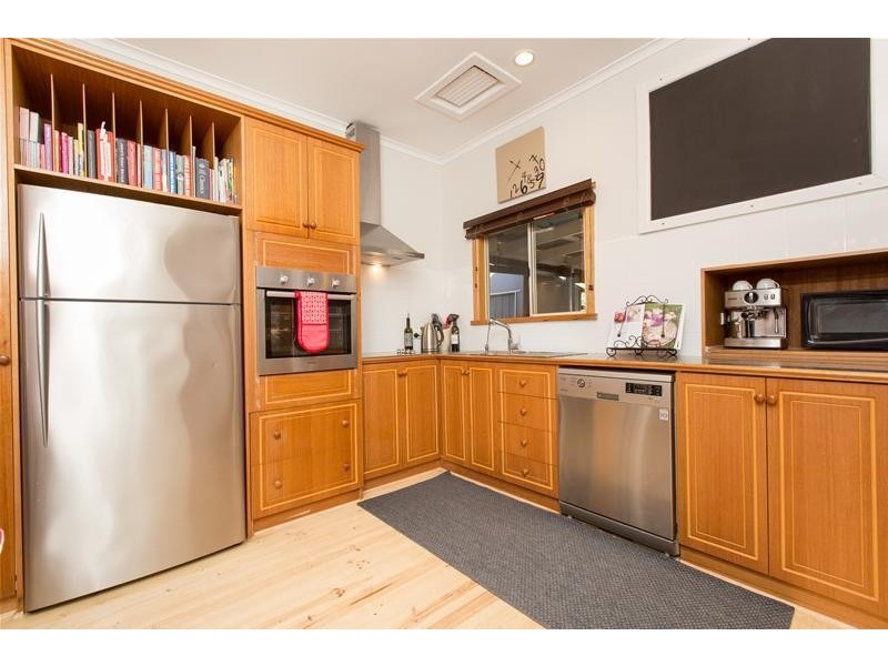 5 Mimosa Avenue, Mildura VIC 3500