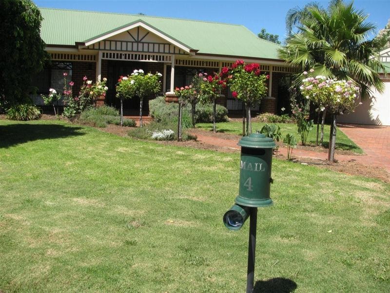 4 Damien Court, Mildura VIC 3500