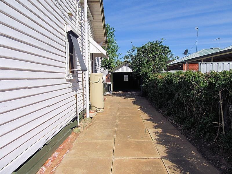 16 Langtree Parade, Mildura VIC 3500