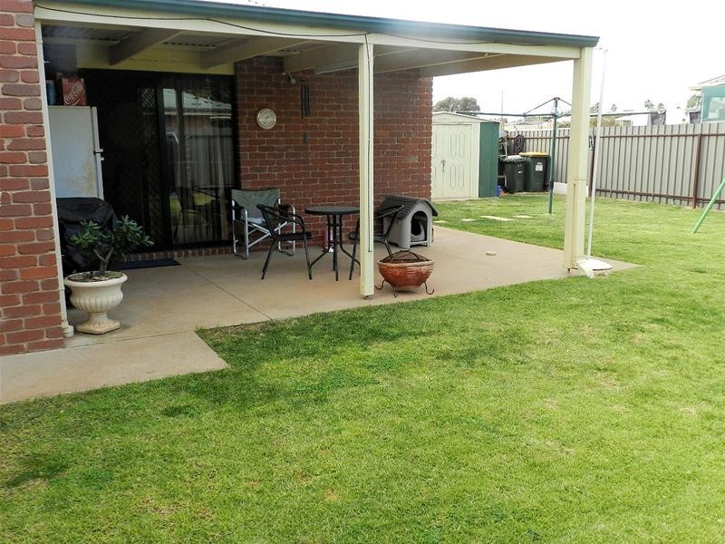 21 Elouera Drive, Irymple VIC 3498