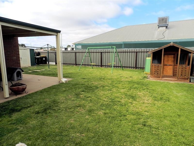 21 Elouera Drive, Irymple VIC 3498