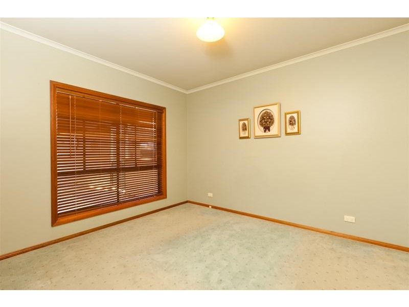 6 Carmela Court, Mildura VIC 3500