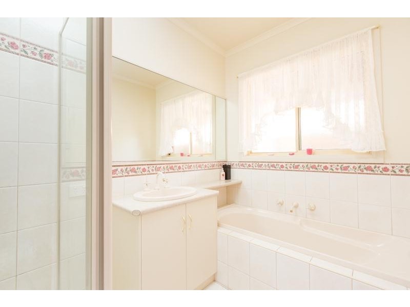 10 Lavender Court, Mildura VIC 3500