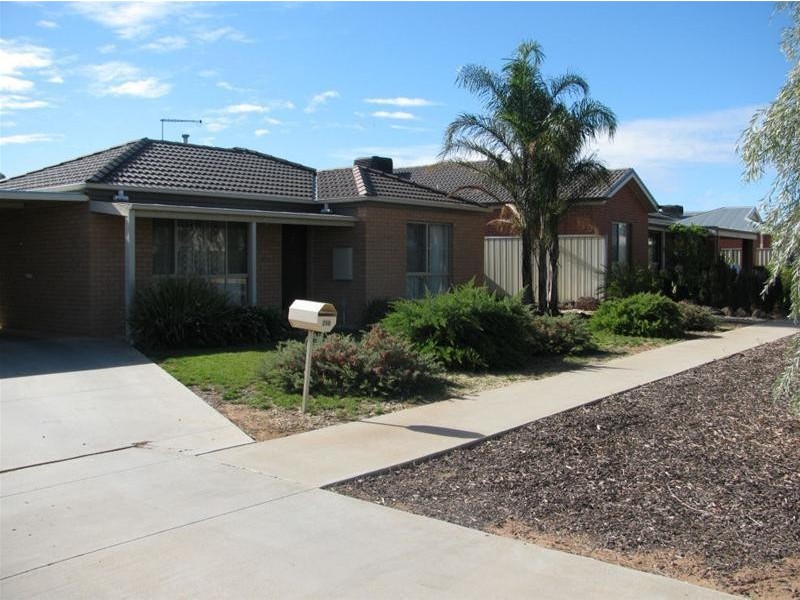 298 Sixteenth  Street, Mildura VIC 3500