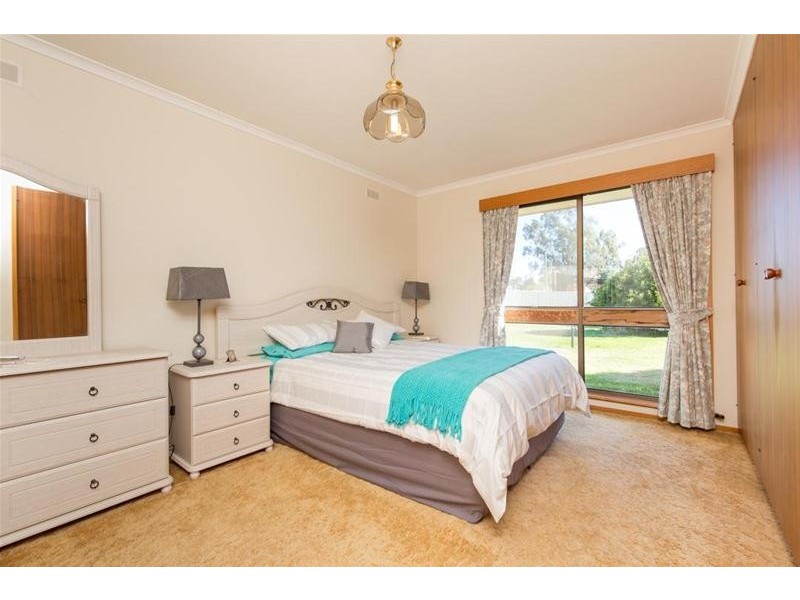 6 Ash Court, Red Cliffs VIC 3496