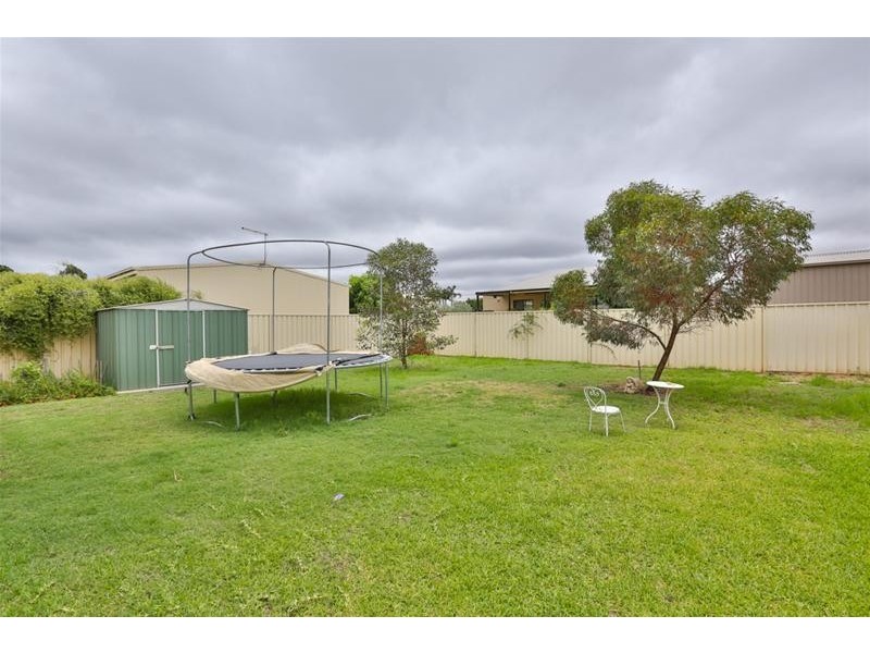 14 Wood Street, Gol Gol NSW 2738