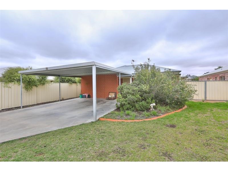 14 Wood Street, Gol Gol NSW 2738