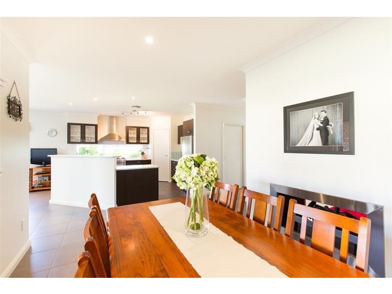 4 Robert Court, Gol Gol NSW 2738