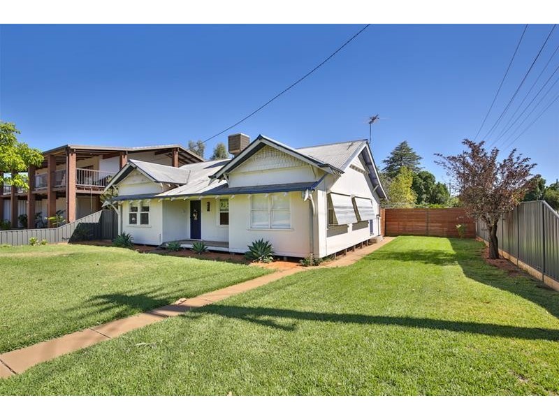 56 Adelaide Street, Gol Gol NSW 2738