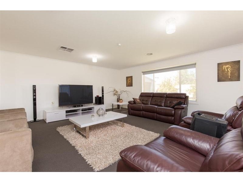 8 Flynn Drive, Mildura VIC 3500