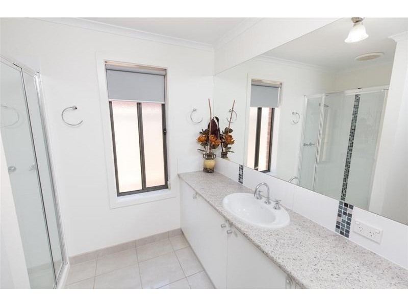 8 Flynn Drive, Mildura VIC 3500