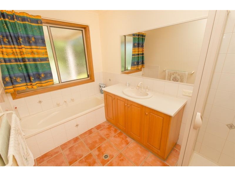 17 Tarella Court, Mildura VIC 3500