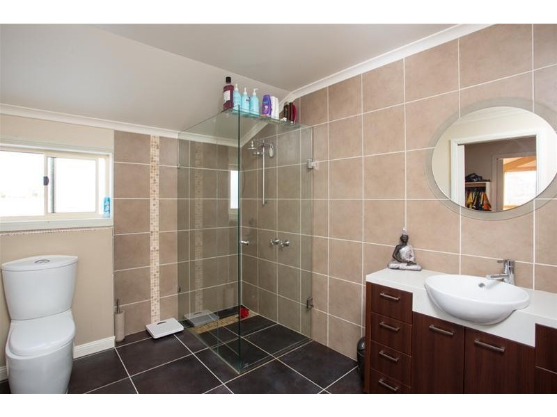 16 Henderson Street, Ouyen VIC 3490