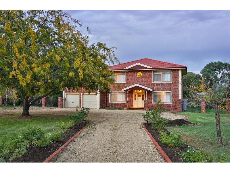 1 St Andrews Drive, Cabarita VIC 3505