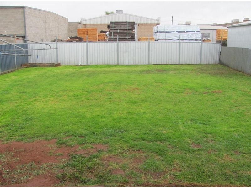 106 Eleventh Street, Mildura VIC 3500