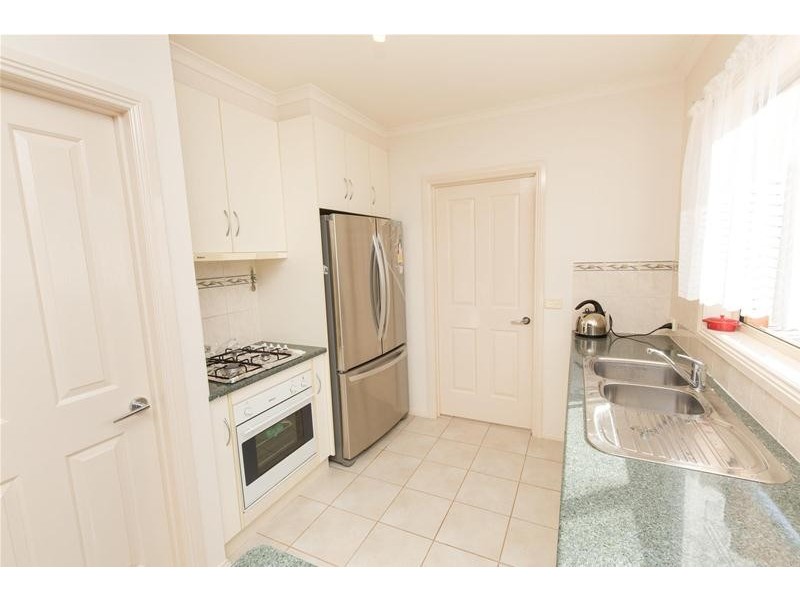 16 Darlington Parade, Mildura VIC 3500