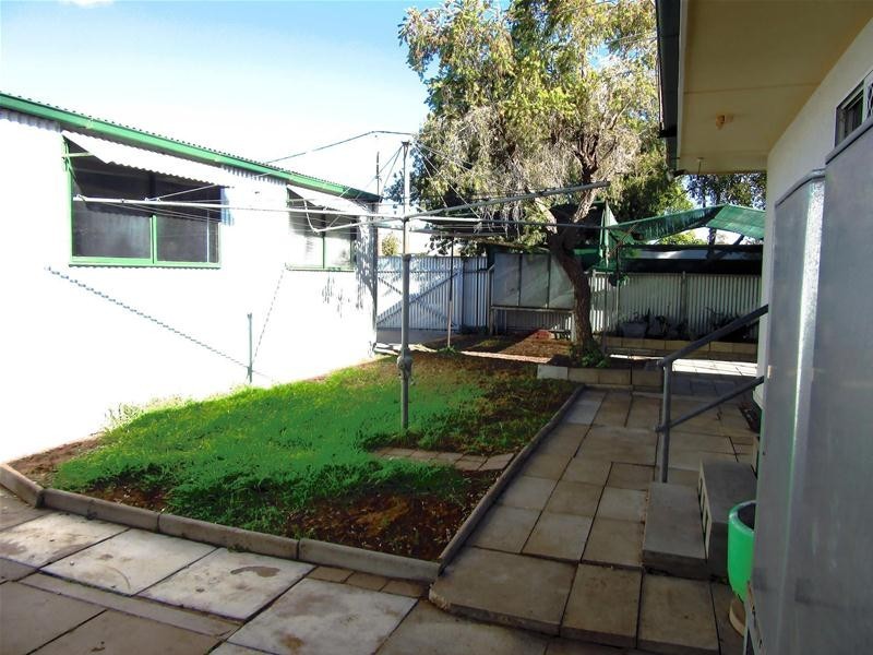 16 Mary  Avenue, Mildura VIC 3500