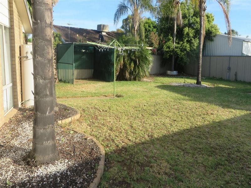 27 Batey Crescent, Mildura VIC 3500