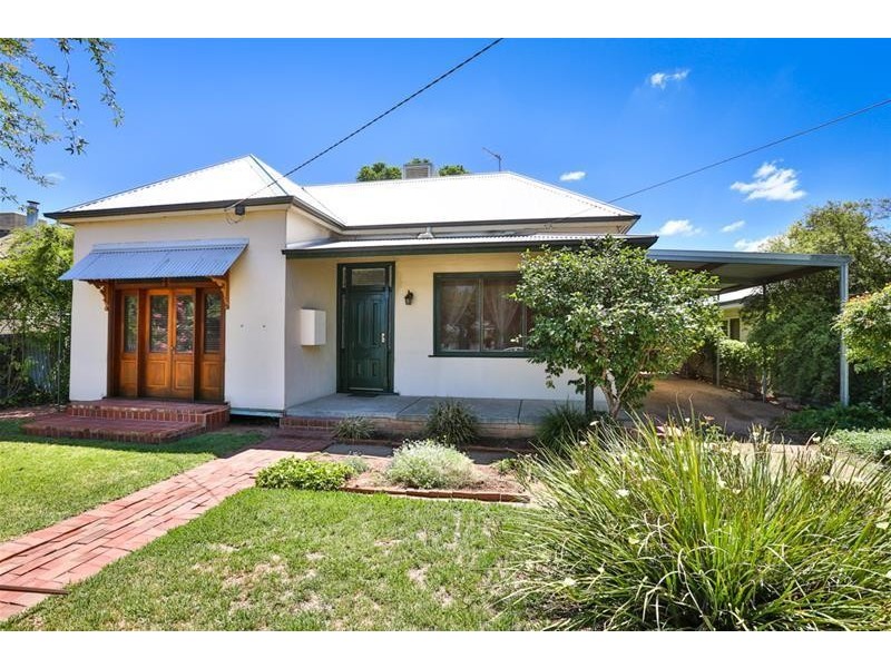 13 Waltham Avenue, Mildura VIC 3500