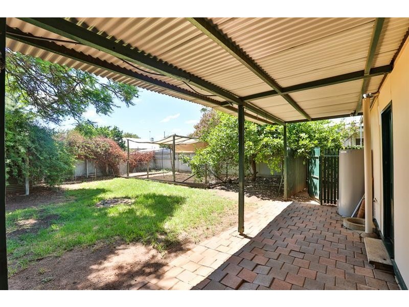13 Waltham Avenue, Mildura VIC 3500