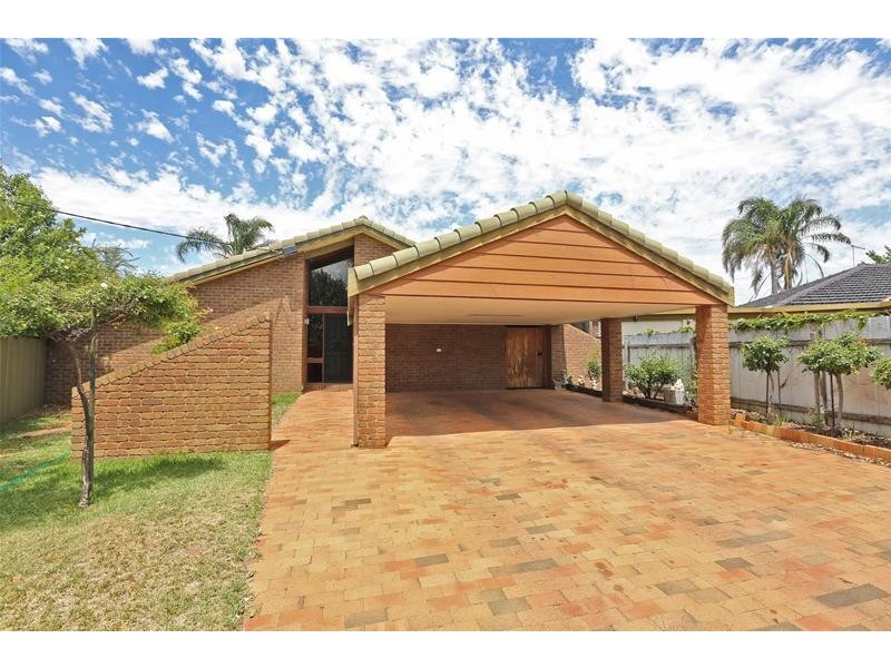 6 Charles Court, Mildura VIC 3500