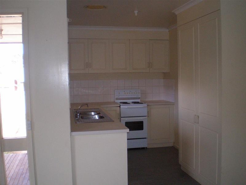 9 Namoi Avenue, Red Cliffs VIC 3496