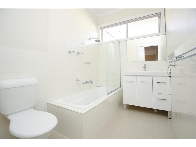 24 Rosemont Avenue, Mildura VIC 3500